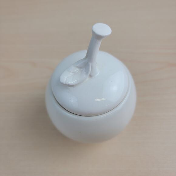 Tiffany & Co Apple Porcelain Sugar Dish - Picture 2 of 9